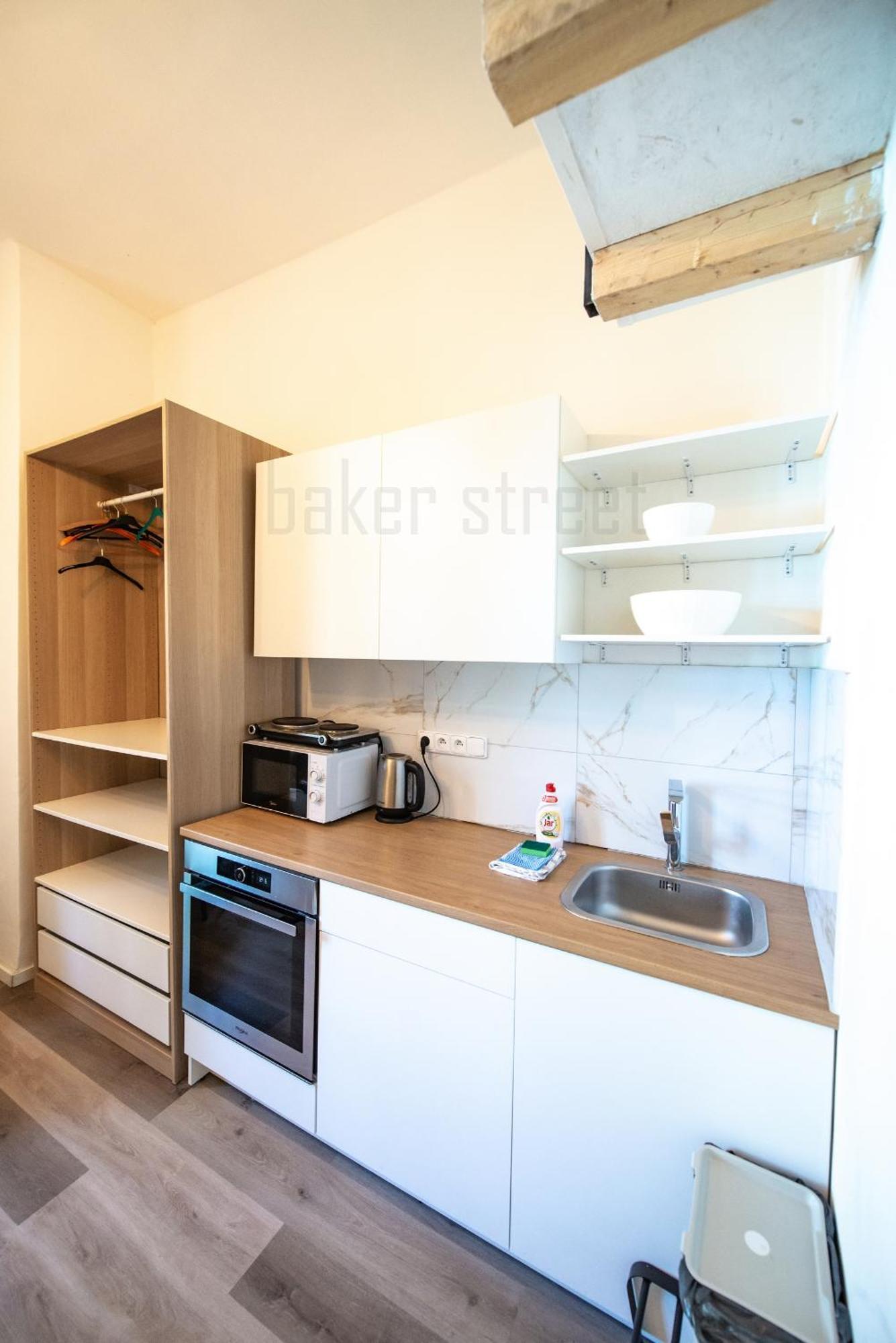 Storey Apartment Close To Metro Palmovka Praga Esterno foto
