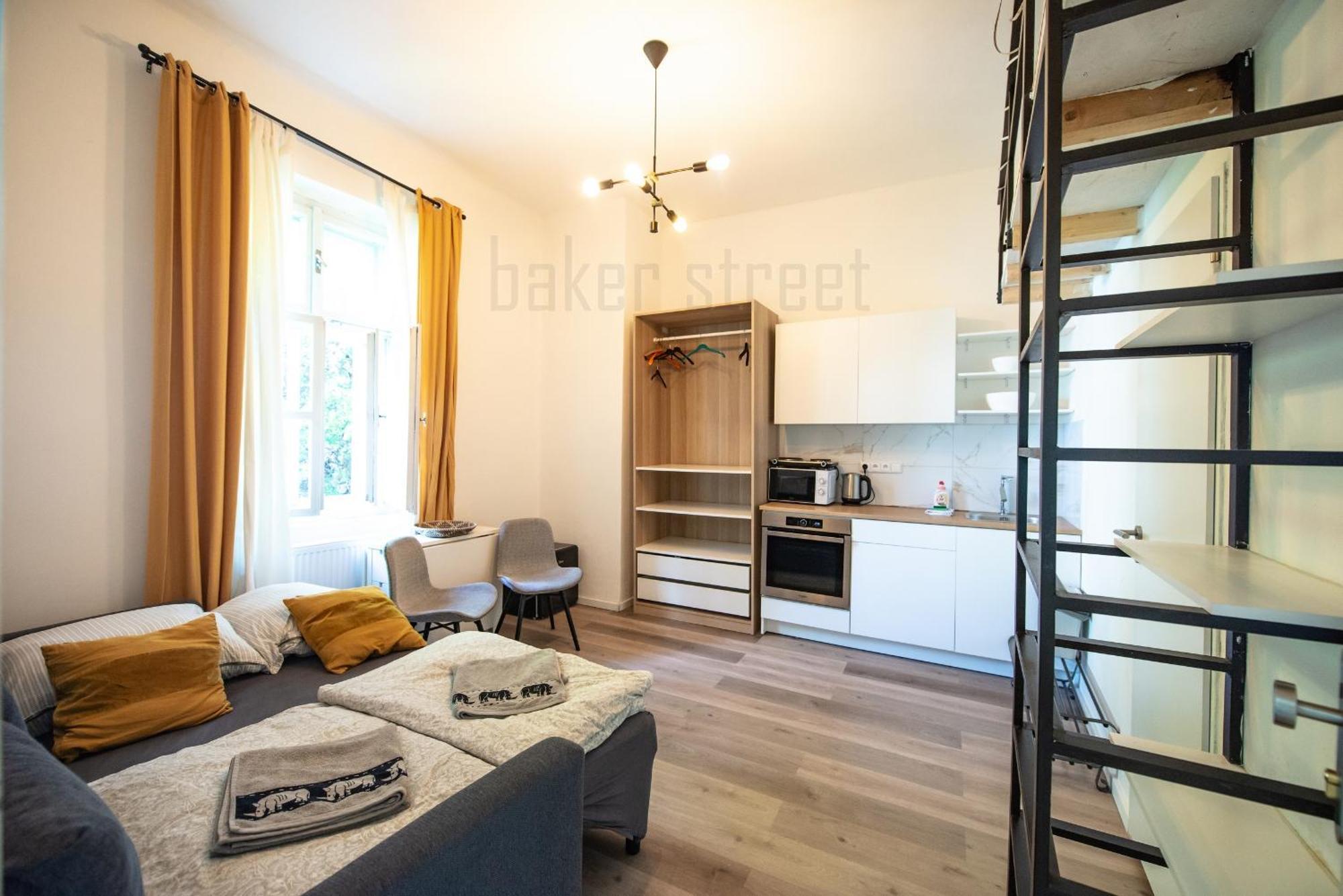 Storey Apartment Close To Metro Palmovka Praga Esterno foto